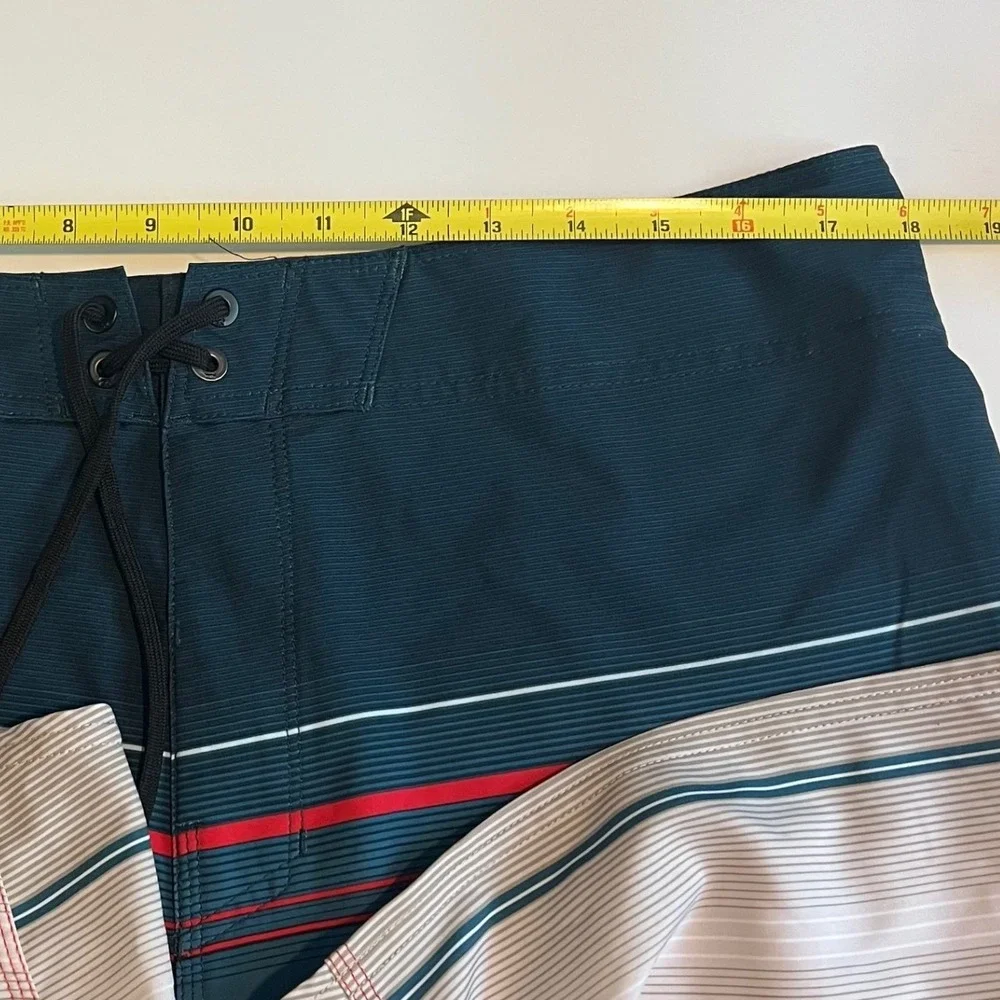 Billabong Men's 36 Board Shorts Navy Gray Stripe Platinum X Recycler Stretch